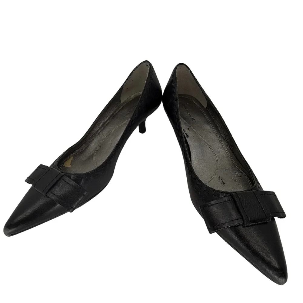 Tahari Munich Black Leather Bow Kitten Heel Pump